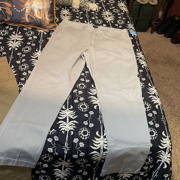 Mens 36X34 straight leg bundle, grey/khaki - Picture 3 of 7